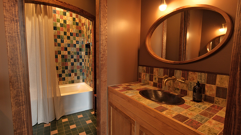 Buffalo Lodge restroom